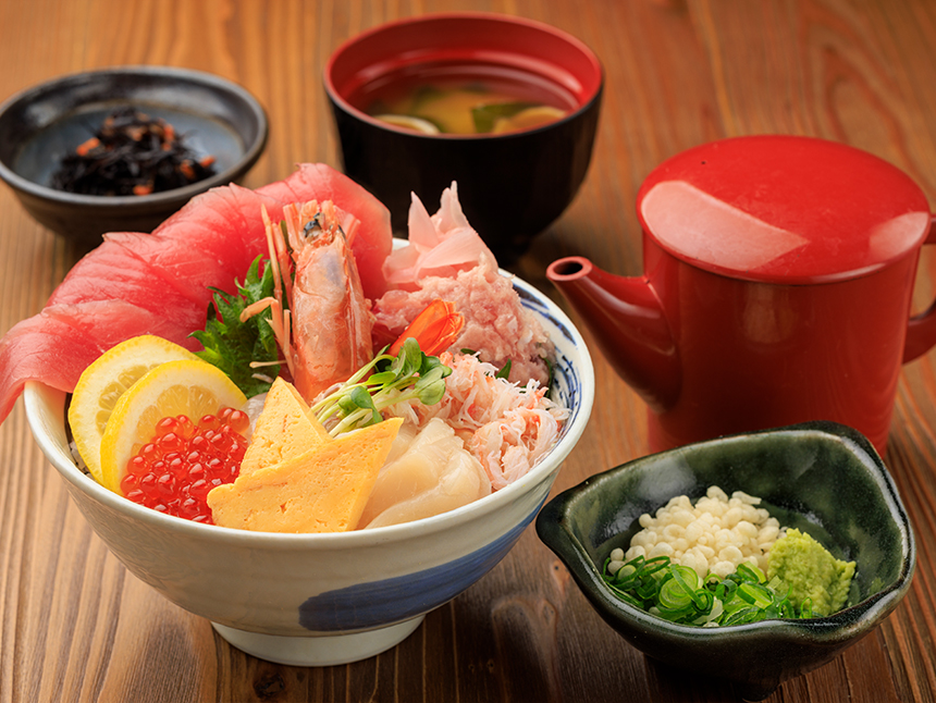 海鮮丼ランチ